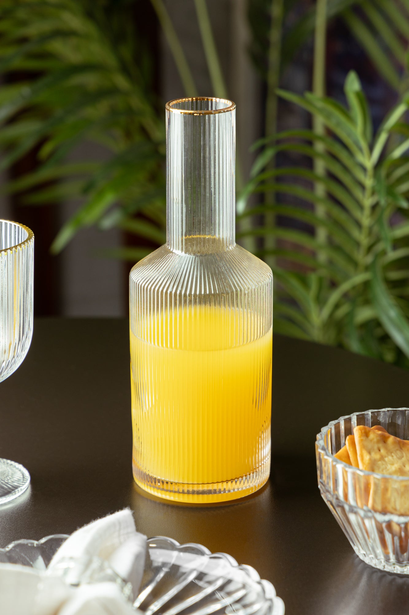 garrafa de cristal com fio de ouro 800ml